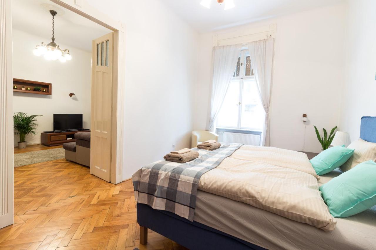 Beautiful Spacious Three-Room Suite Close To Buda Castle Budapest Extérieur photo