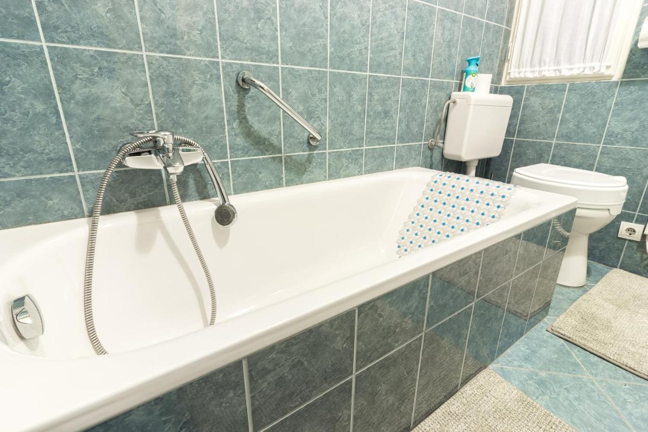 Beautiful Spacious Three-Room Suite Close To Buda Castle Budapest Extérieur photo