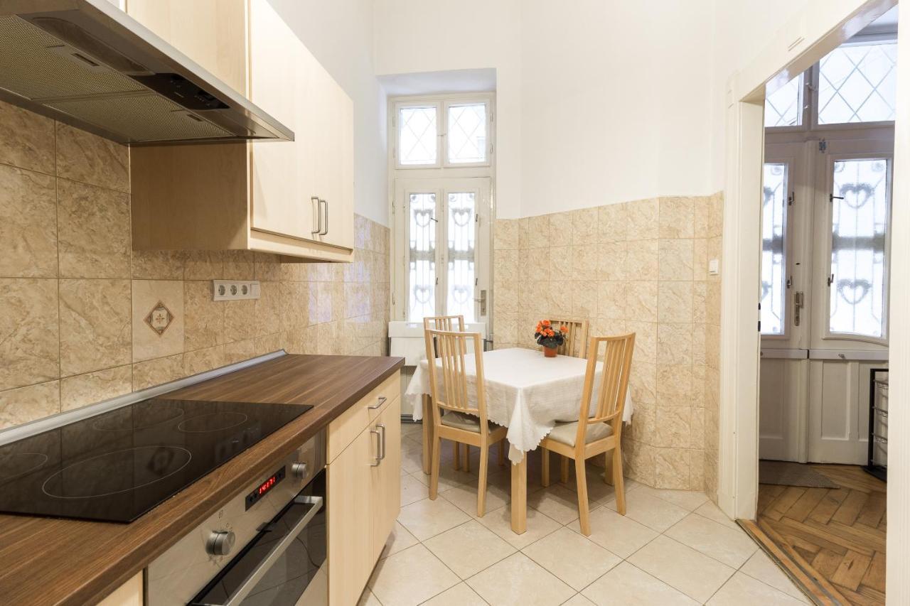 Beautiful Spacious Three-Room Suite Close To Buda Castle Budapest Extérieur photo